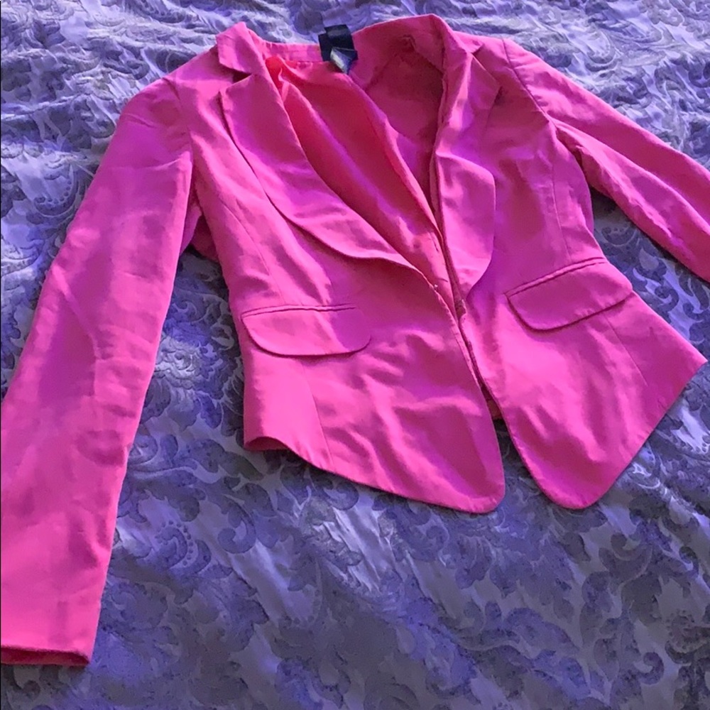 Pink jacket - Picture 3 of 3